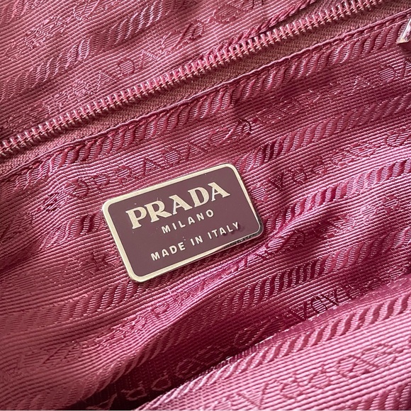 ❤️SOLD❤️Prada burgundy red Tessuto nylon triangle logo shoulder tote bag - Picture 9 of 11